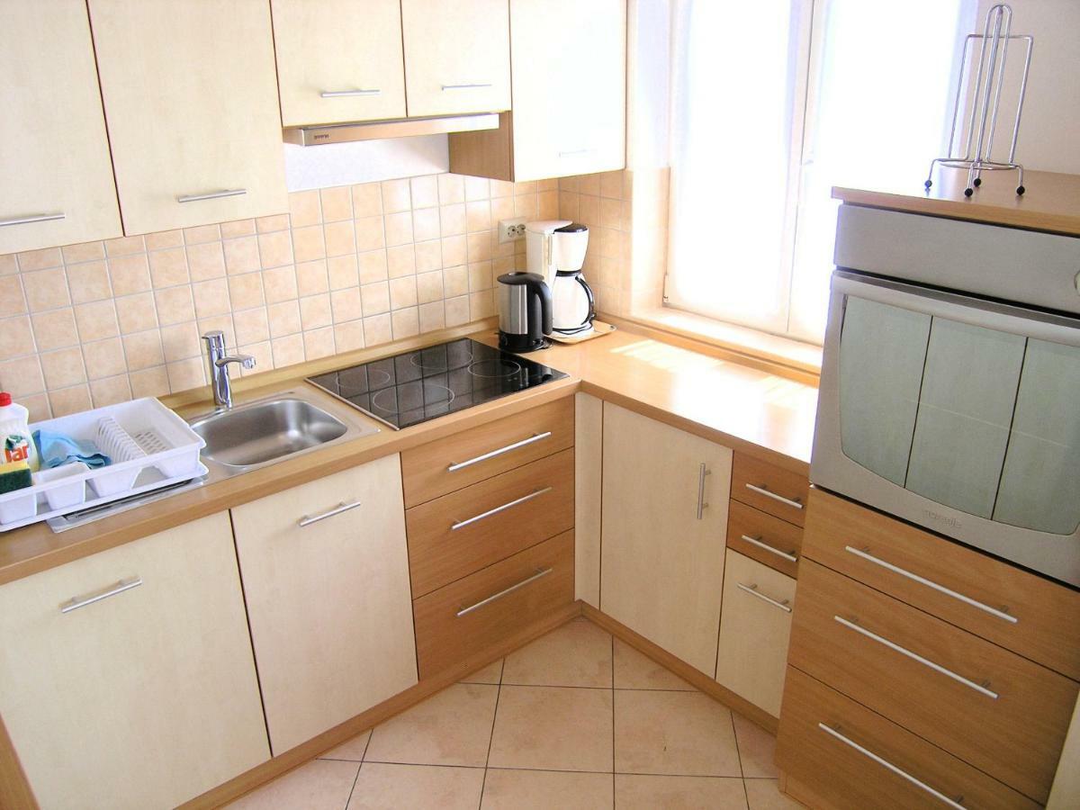 Апартаменти Apartman Juric Крк Екстер'єр фото